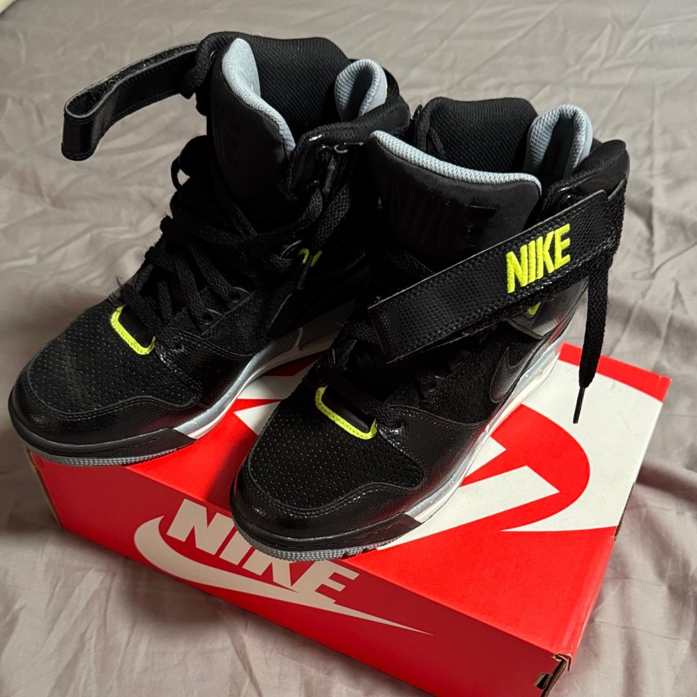 Nike Black  and Neon Green High-Top Sneakers